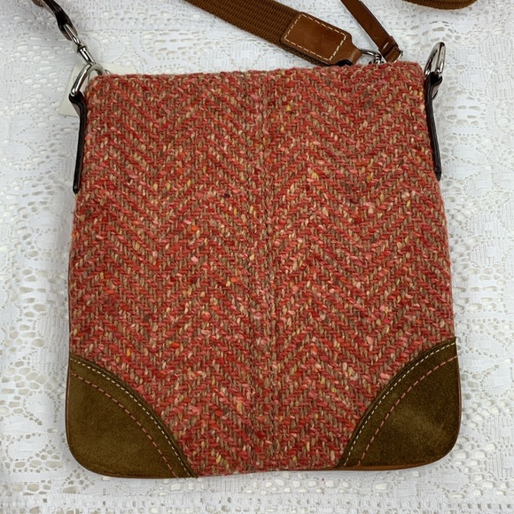 Coach SCARO swing pack Crossbody bag Camel Rose Wool Tweed Zip bag NEW NWT - Picture 3 of 14